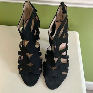 EUC Nine West Flora Nubuck Heels